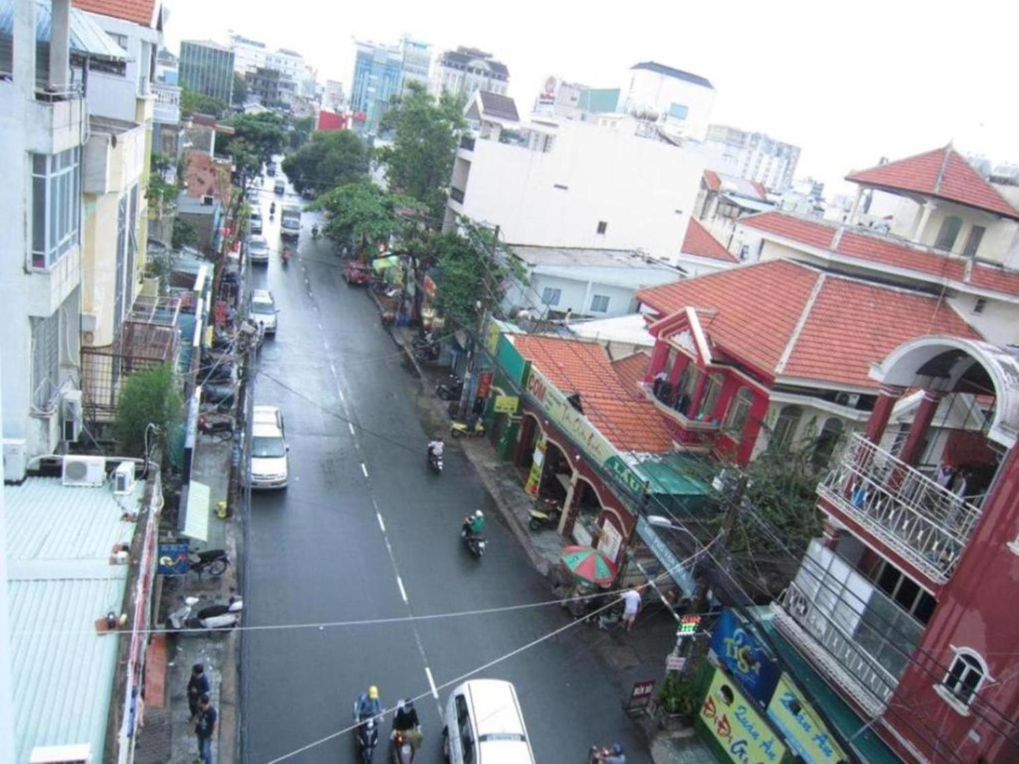 Thu Ha Airport Hotel